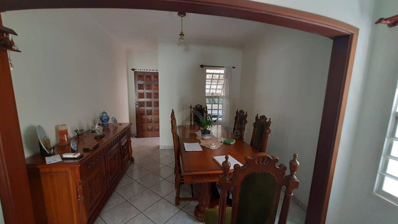 Casa à venda com 2 quartos, 162m² - Foto 9