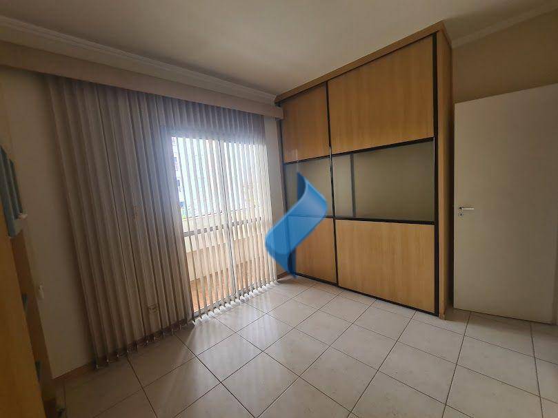 Apartamento para alugar com 2 quartos, 88m² - Foto 19