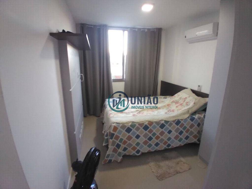 Apartamento à venda com 2 quartos, 80m² - Foto 9