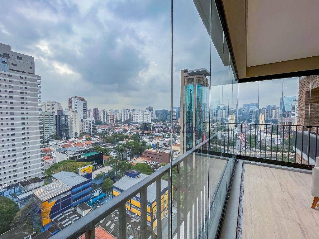 Apartamento à venda com 3 quartos, 307m² - Foto 9