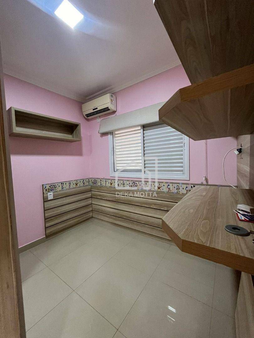 Apartamento à venda com 3 quartos, 140m² - Foto 18