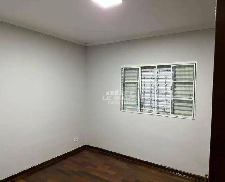 Casa para alugar com 2 quartos, 89m² - Foto 10