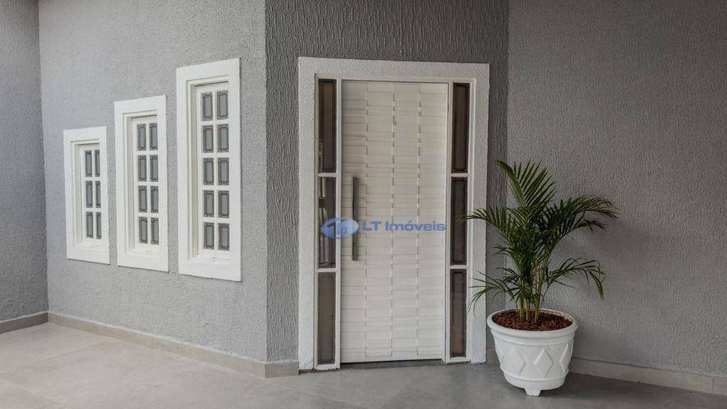 Casa para alugar com 3 quartos, 121m² - Foto 5