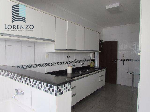 Apartamento à venda com 4 quartos, 214m² - Foto 9