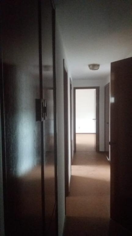 Apartamento para alugar com 4 quartos, 320m² - Foto 28