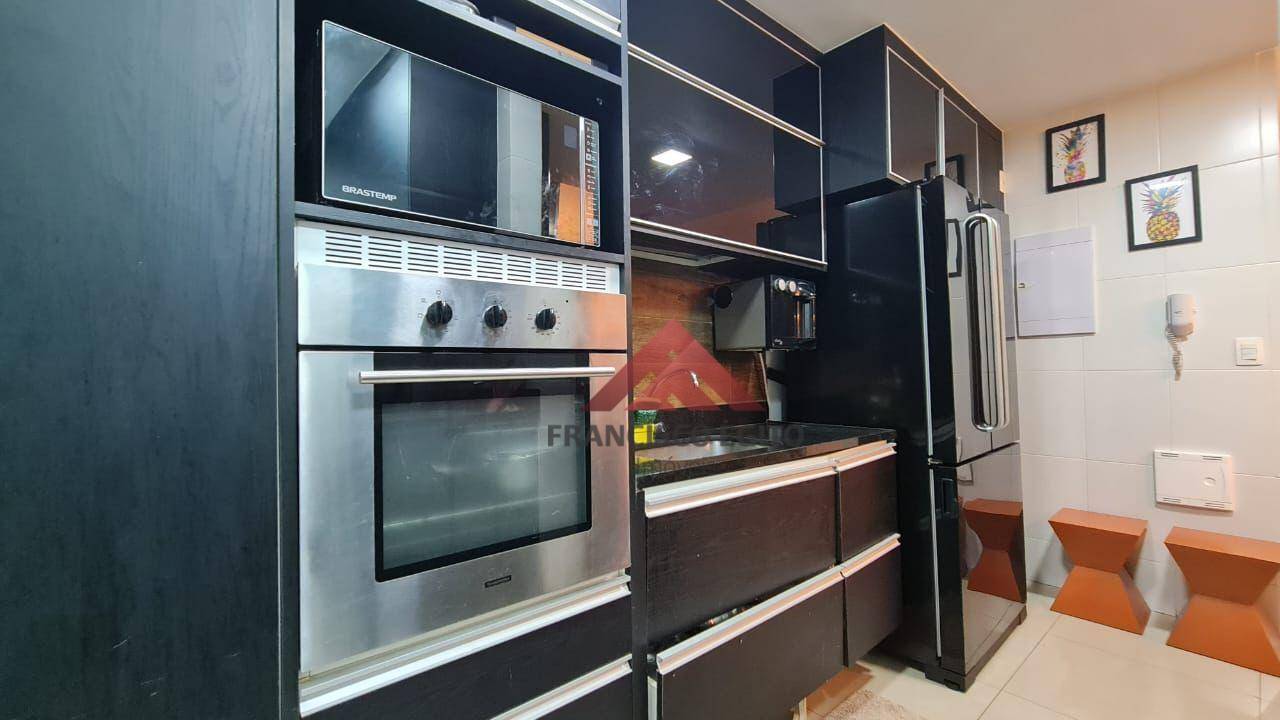 Apartamento à venda com 3 quartos, 90m² - Foto 4