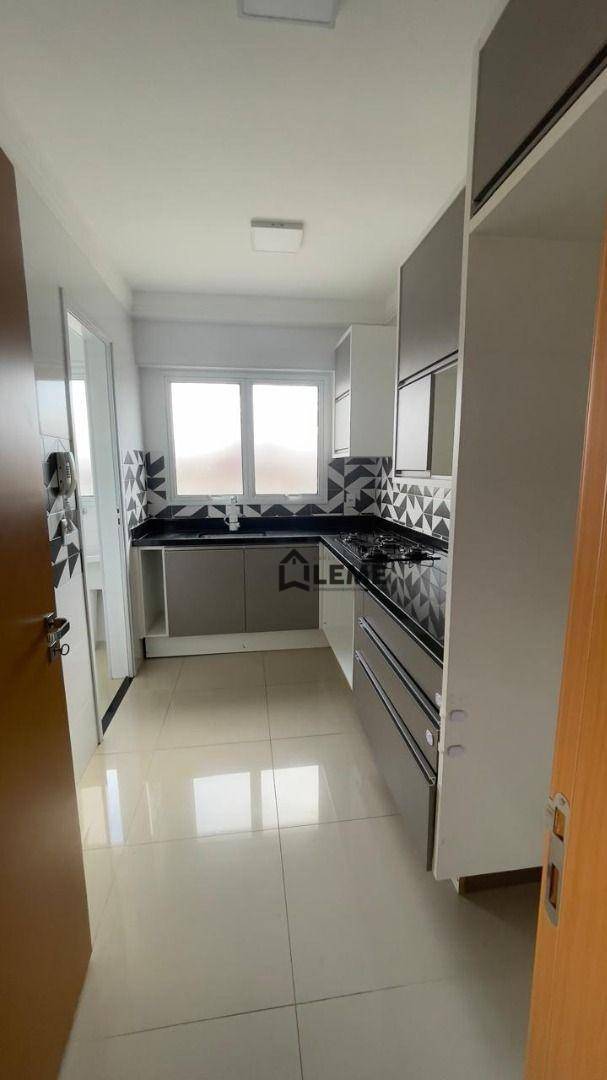 Apartamento à venda com 3 quartos, 96M2 - Foto 5