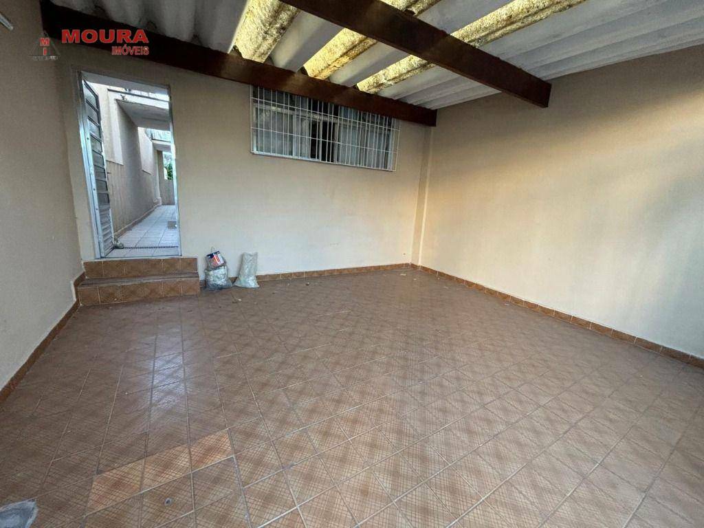 Sobrado à venda com 2 quartos, 145m² - Foto 13