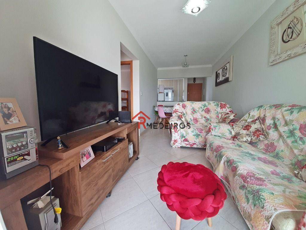 Apartamento à venda com 2 quartos, 70m² - Foto 4