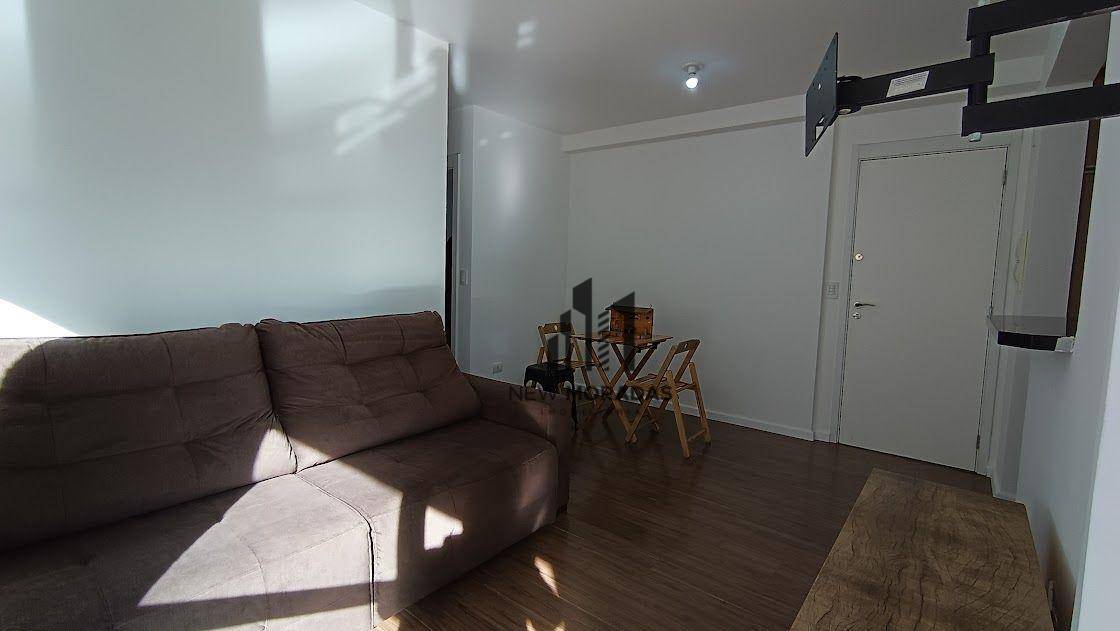 Apartamento para alugar com 2 quartos, 55m² - Foto 10