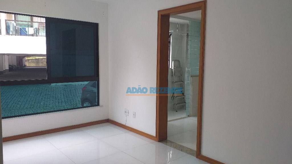 Apartamento à venda com 1 quarto, 41m² - Foto 3