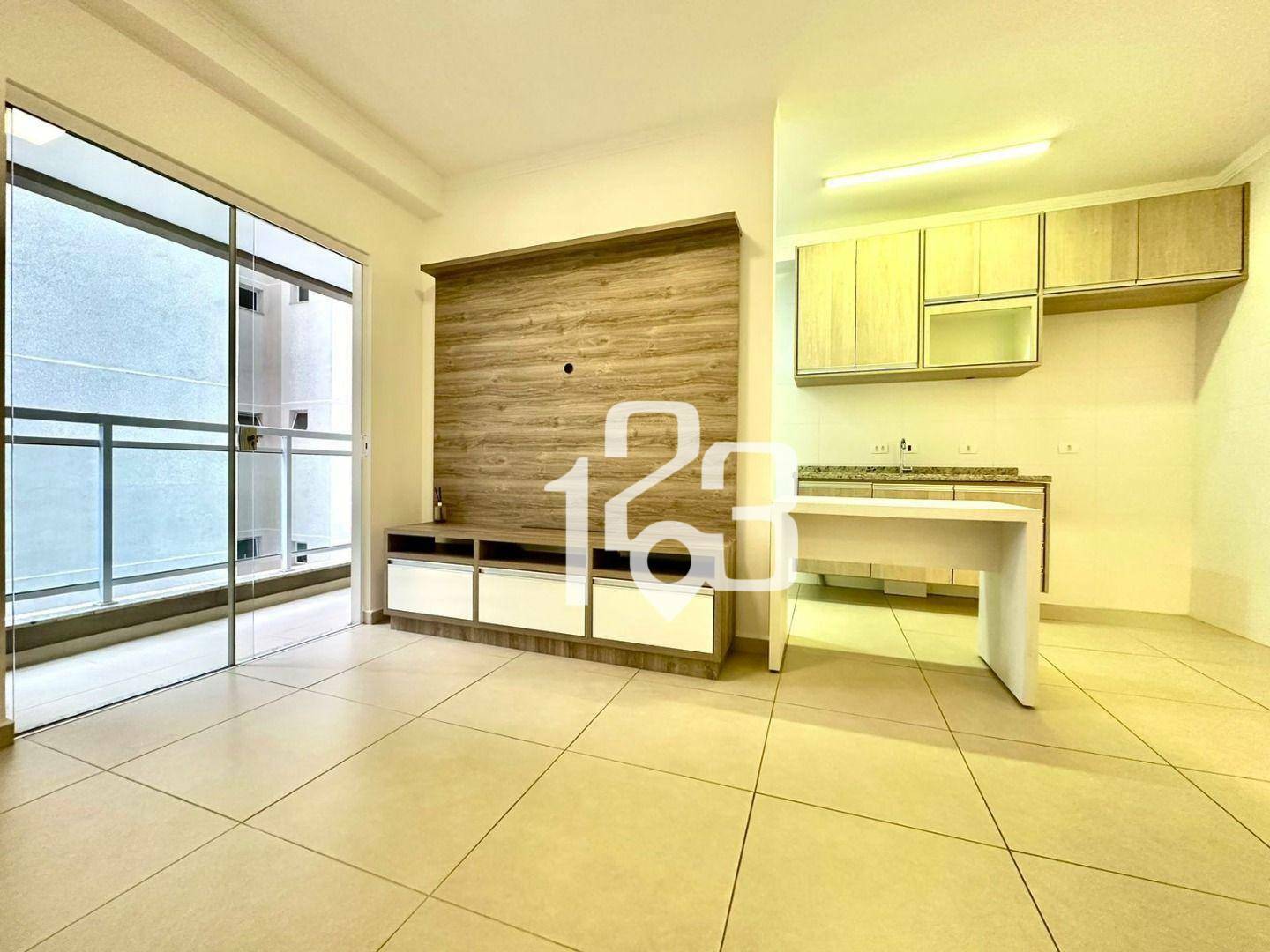 Apartamento para alugar com 1 quarto, 49m² - Foto 2