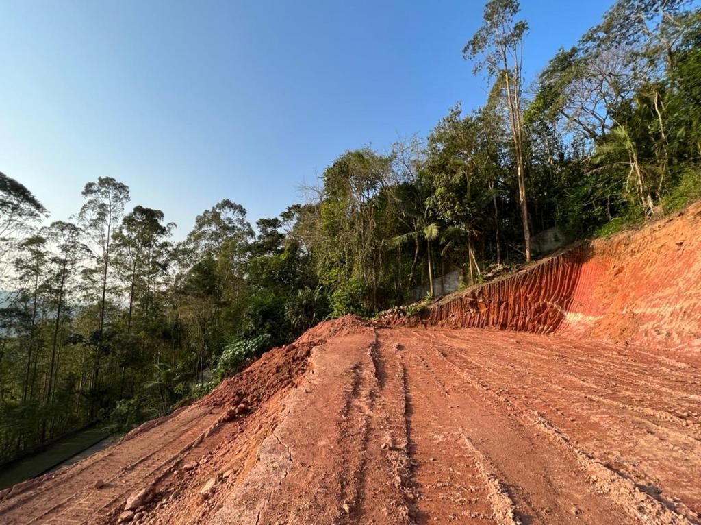 Terreno à venda, 1900M2 - Foto 4