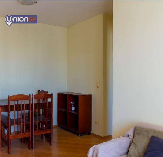 Apartamento à venda com 2 quartos, 46m² - Foto 3