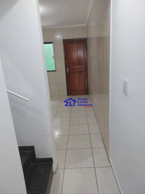 Sobrado para alugar com 2 quartos, 70m² - Foto 6