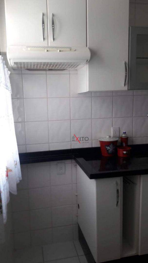 Apartamento à venda com 3 quartos, 75m² - Foto 15