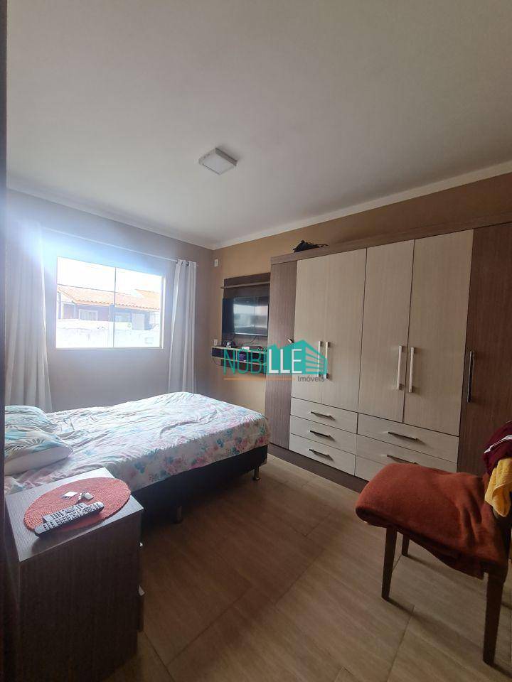 Casa à venda com 3 quartos, 90m² - Foto 14
