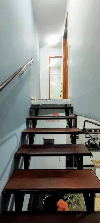 Casa à venda com 2 quartos, 75m² - Foto 9