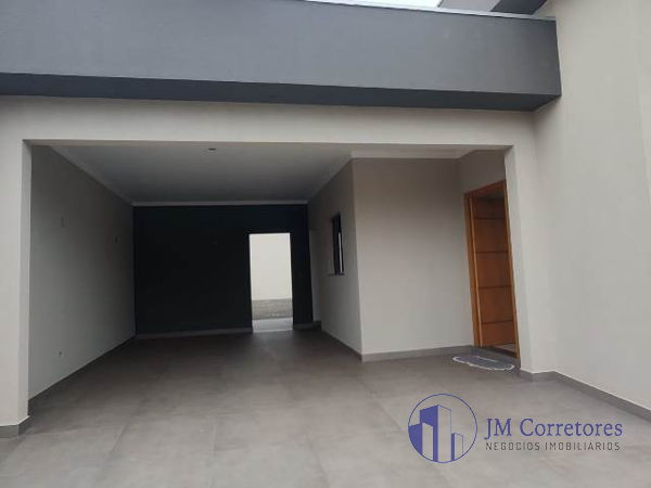 Casa à venda com 3 quartos, 130m² - Foto 2