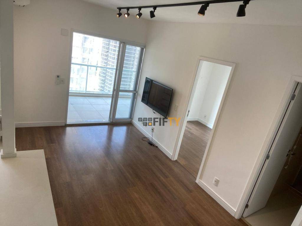 Apartamento para alugar com 1 quarto, 51m² - Foto 31