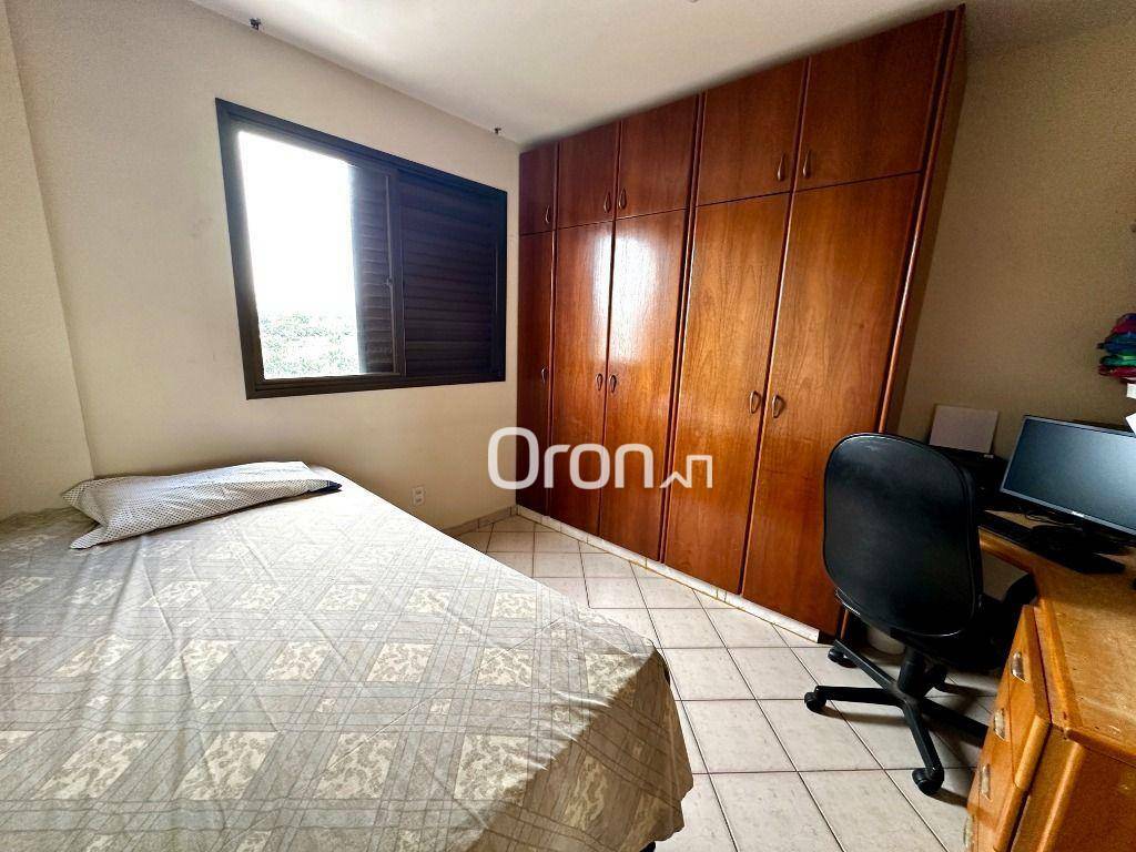 Apartamento à venda com 3 quartos, 106m² - Foto 12