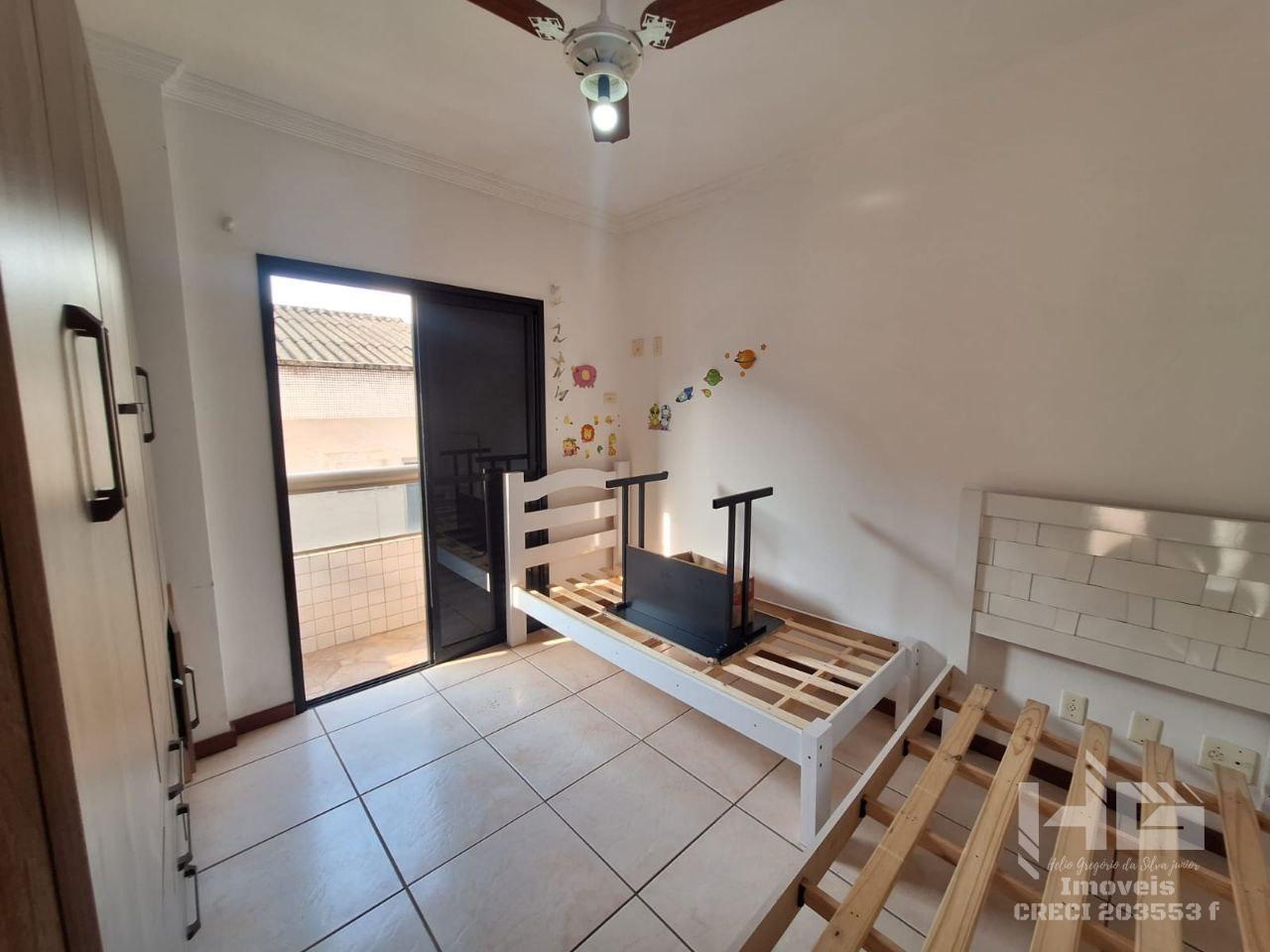 Apartamento à venda com 2 quartos, 66m² - Foto 14