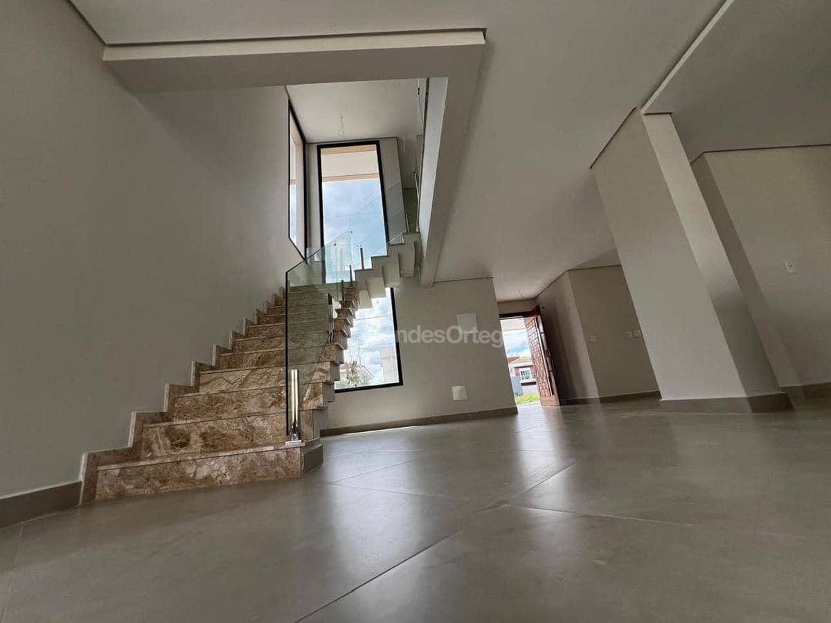 Casa de Condomínio à venda com 3 quartos, 211m² - Foto 6