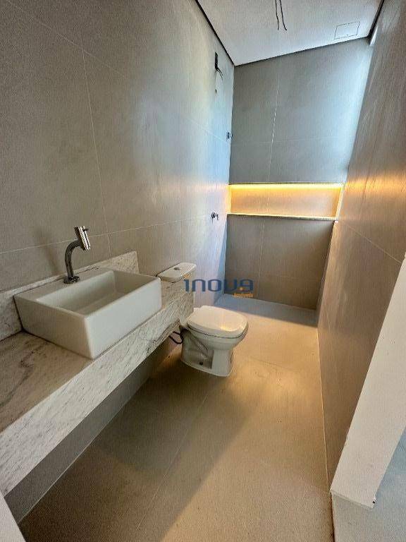 Casa à venda com 4 quartos, 144m² - Foto 14