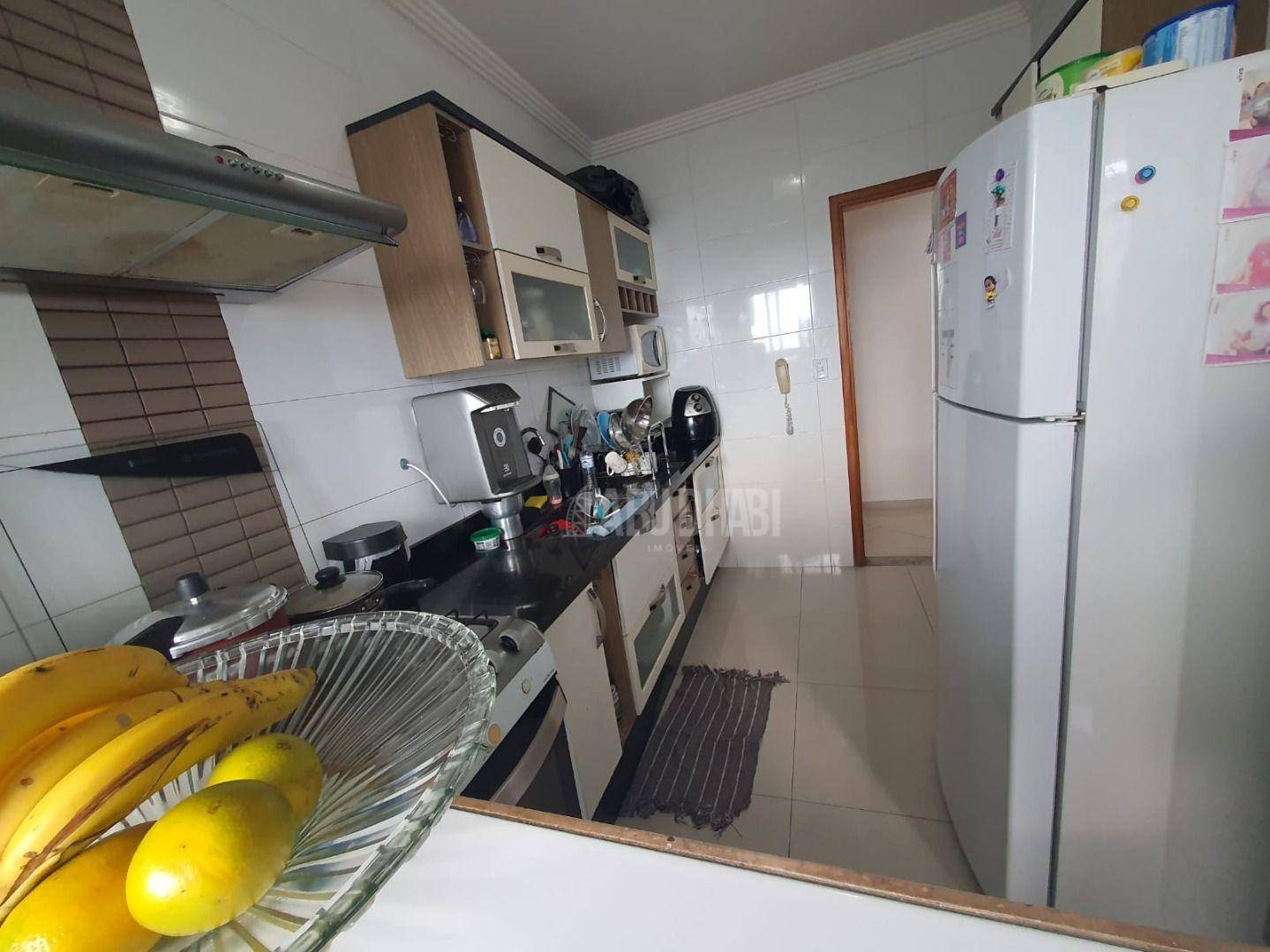 Apartamento à venda com 3 quartos, 92m² - Foto 8