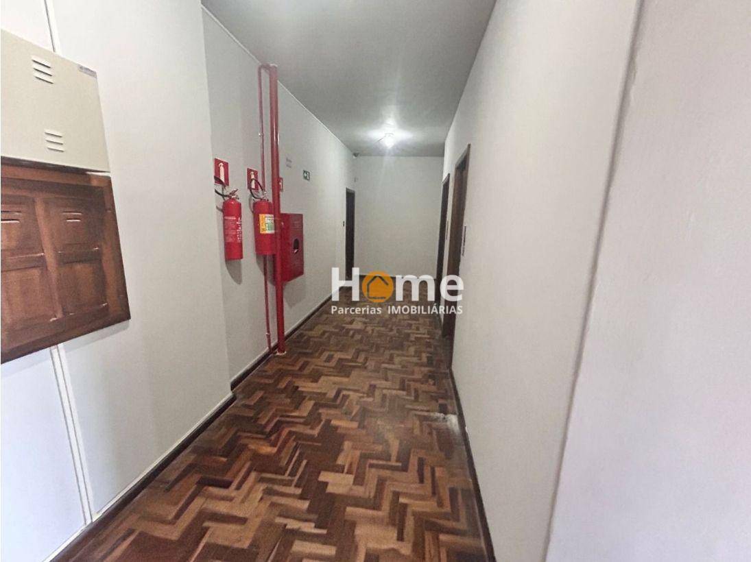 Apartamento à venda com 2 quartos, 72m² - Foto 4