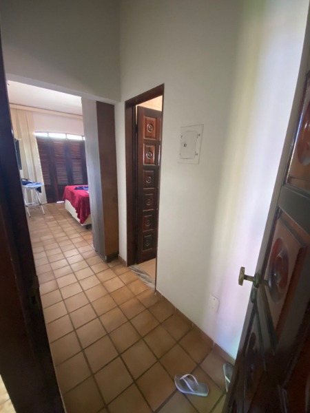 Casa à venda com 5 quartos, 200m² - Foto 6