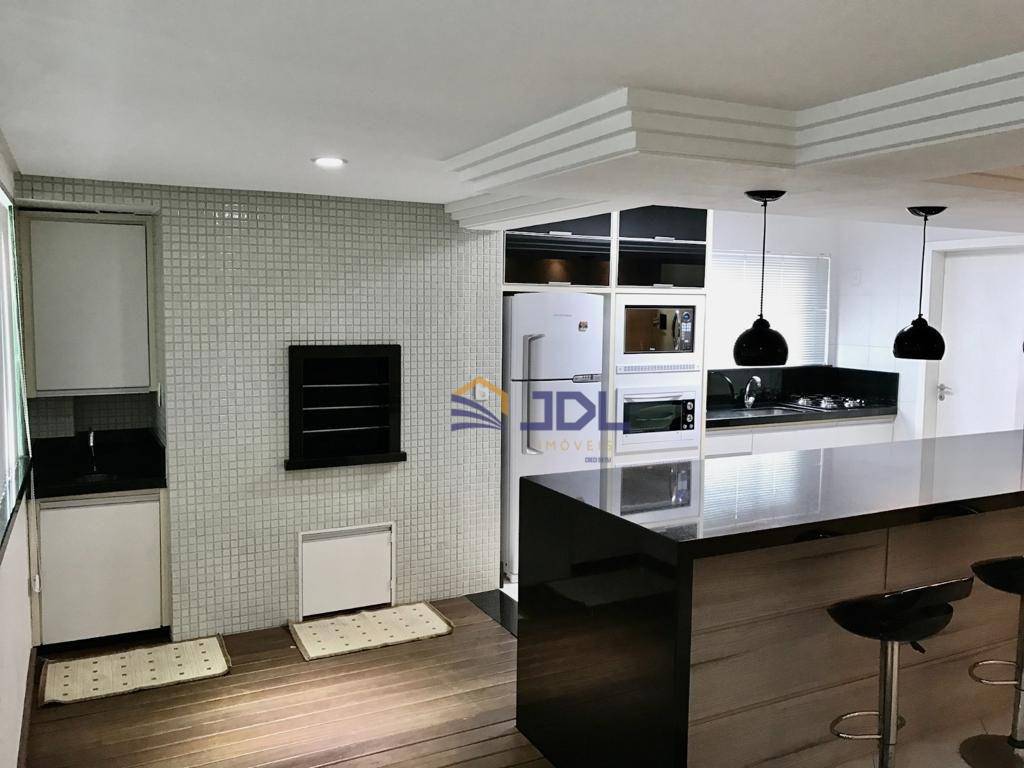 Apartamento à venda com 3 quartos, 132m² - Foto 8