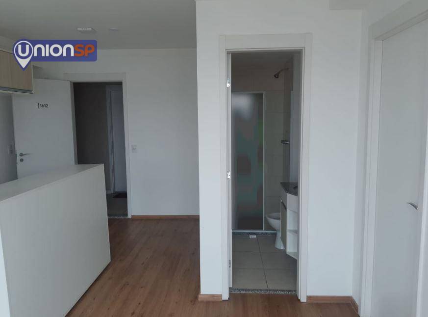 Apartamento à venda com 1 quarto, 36m² - Foto 2