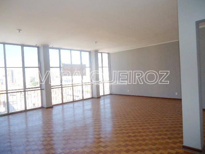 Apartamento à venda com 3 quartos, 181m² - Foto 6