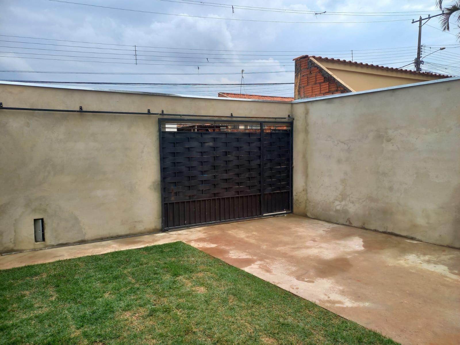 Casa à venda com 2 quartos, 67m² - Foto 4