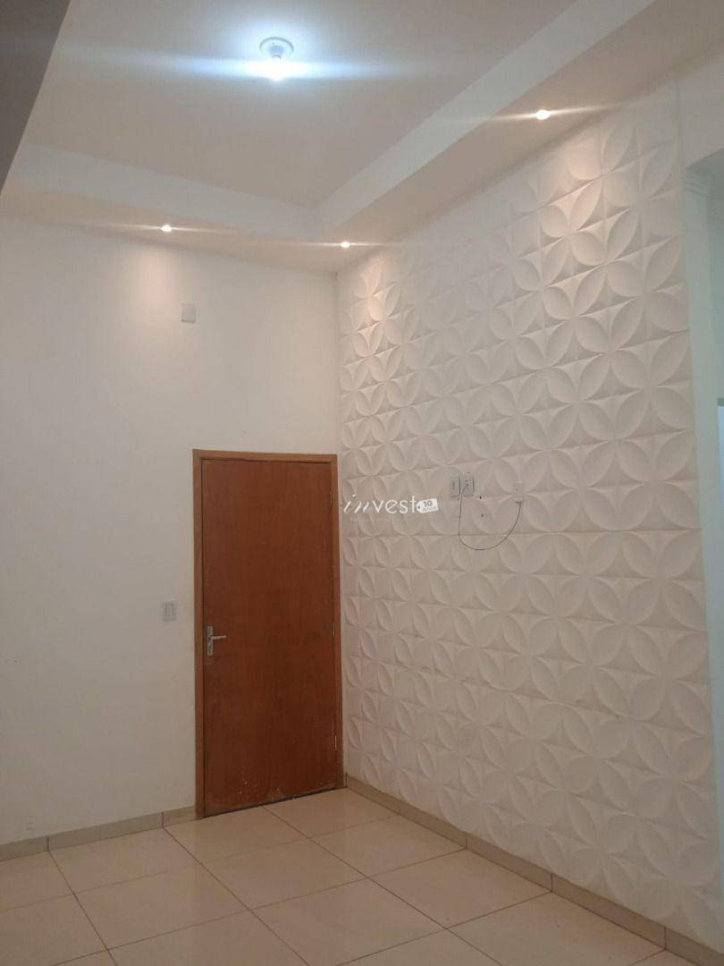 Casa à venda com 3 quartos, 90m² - Foto 5