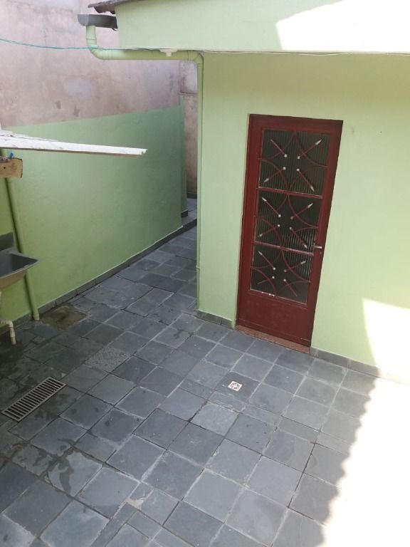 Sobrado à venda com 5 quartos, 400m² - Foto 65