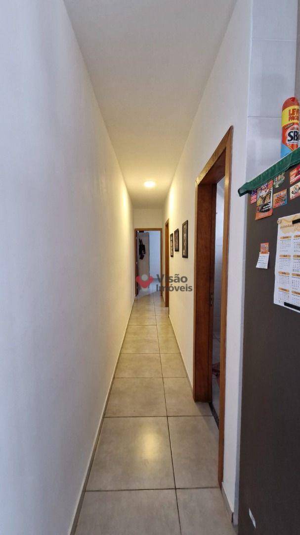 Casa à venda com 2 quartos, 107m² - Foto 5