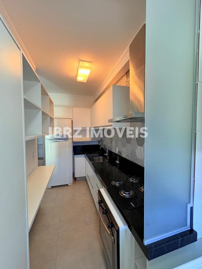 Apartamento para alugar com 3 quartos, 89m² - Foto 2