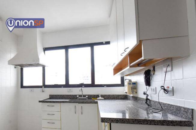 Apartamento à venda com 4 quartos, 144m² - Foto 19