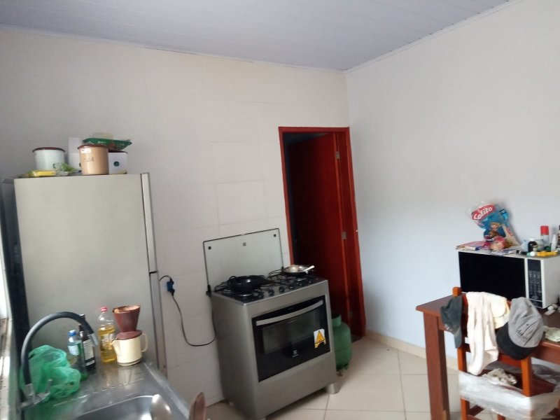 Casa à venda com 2 quartos, 60m² - Foto 5