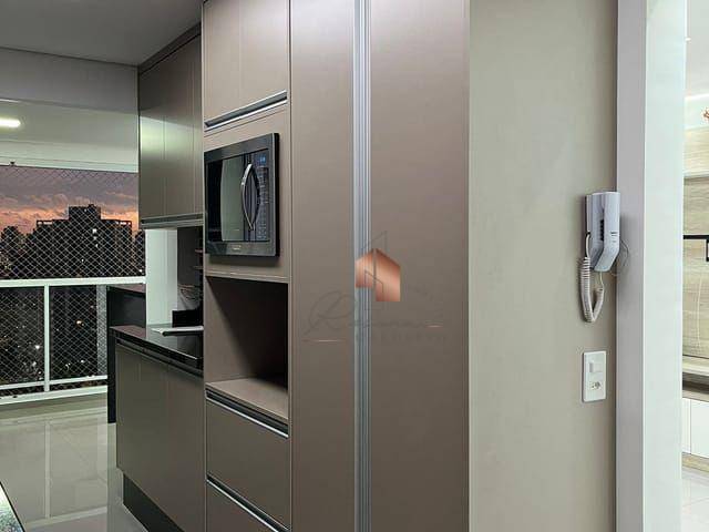 Apartamento à venda com 3 quartos, 97m² - Foto 4