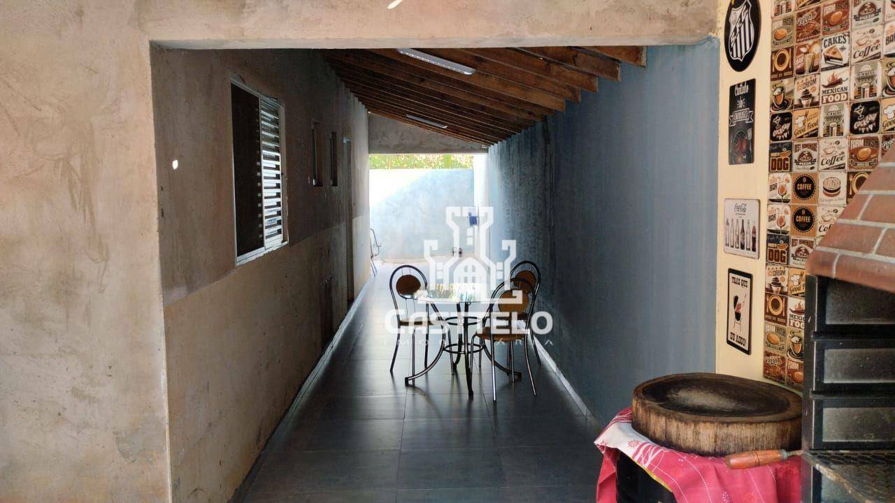 Casa à venda com 3 quartos, 120m² - Foto 12