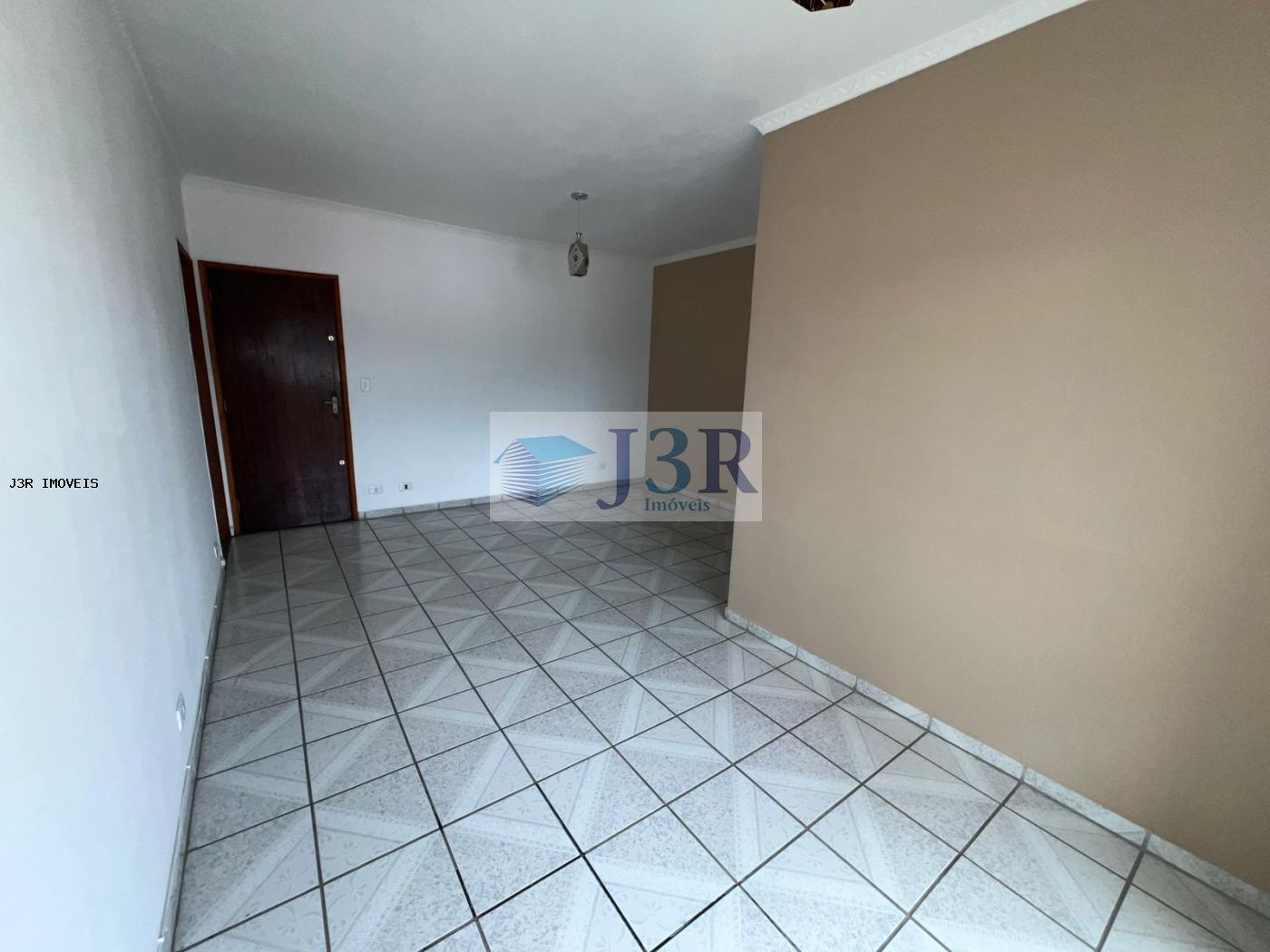 Apartamento para alugar com 2 quartos, 78m² - Foto 4