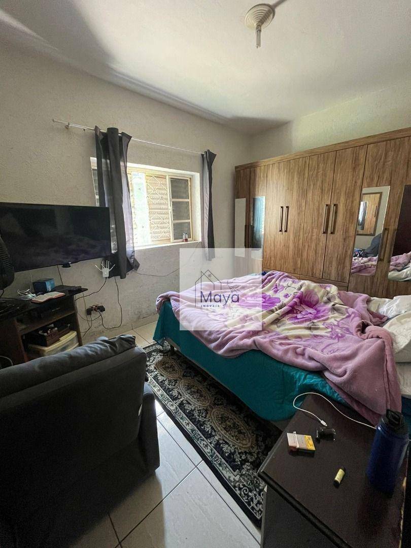 Casa à venda com 5 quartos, 220m² - Foto 29