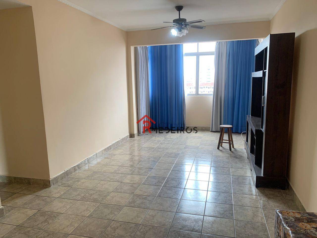 Apartamento para alugar com 2 quartos, 95m² - Foto 7