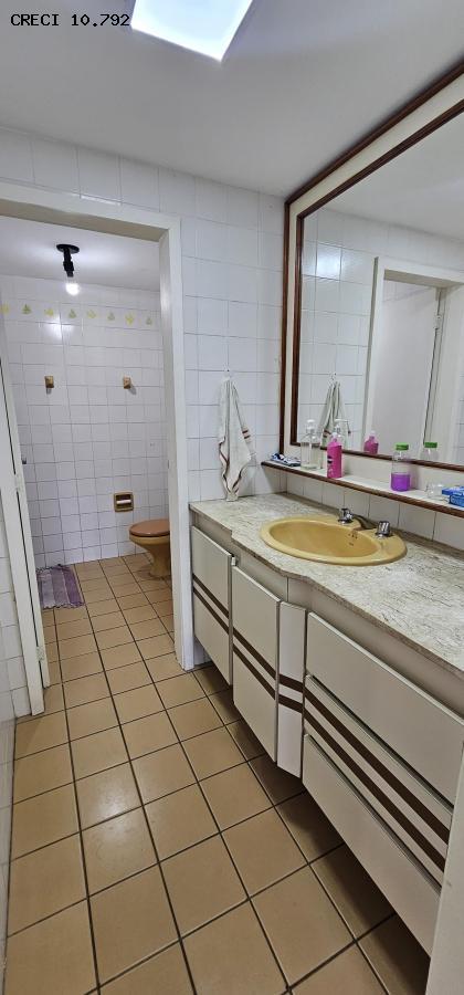 Apartamento à venda com 3 quartos, 116m² - Foto 8