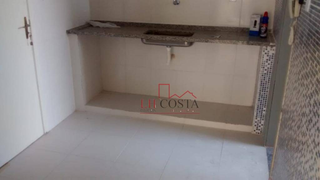 Apartamento à venda com 2 quartos, 79m² - Foto 14