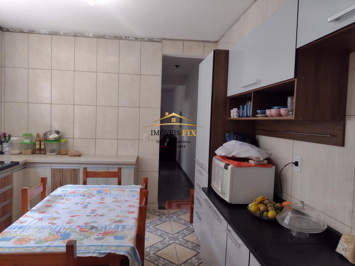 Casa à venda com 4 quartos, 65m² - Foto 10