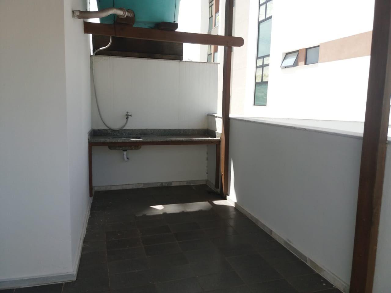 Cobertura à venda com 4 quartos, 200m² - Foto 17